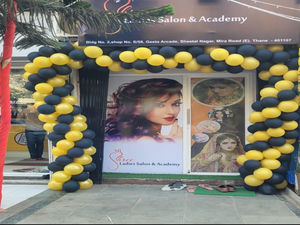 Shree Ladies Salon & Academy