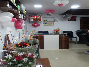 Sonali Beauty Salon and Academy